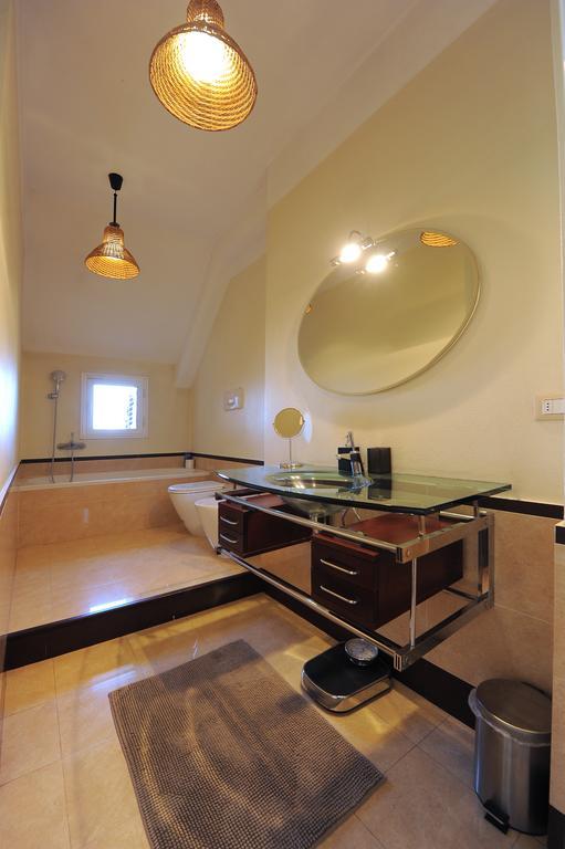 Piazza Napoli Penthouse Milán