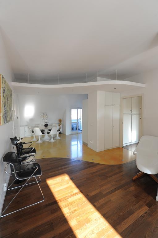 Piazza Napoli Penthouse * Milán